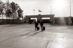 Portada-Gaza-Adiós-Foto Mahmoud Nasser-La Intifada Electrónica-1600x-(1)-(1)