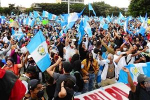 Portada-Guatemala-Manifestaación-Foto Green Report-1600x-(1)-(1)