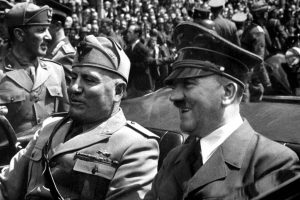 Portada-Hitler y Mussolini-June 1940-Foto Wikimedia Commons-1600x-(1)-(1)